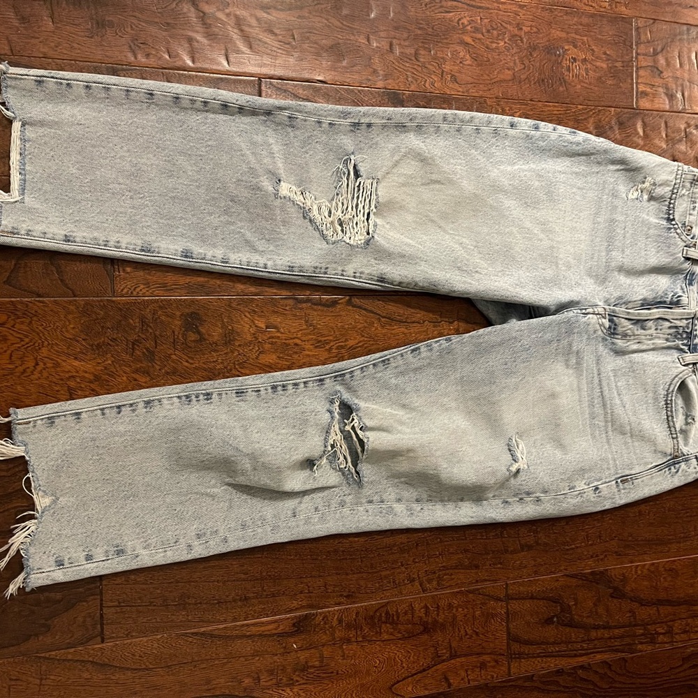 Pistola Women’s  Distressed  Cropped Cassie Light Blue Jeans